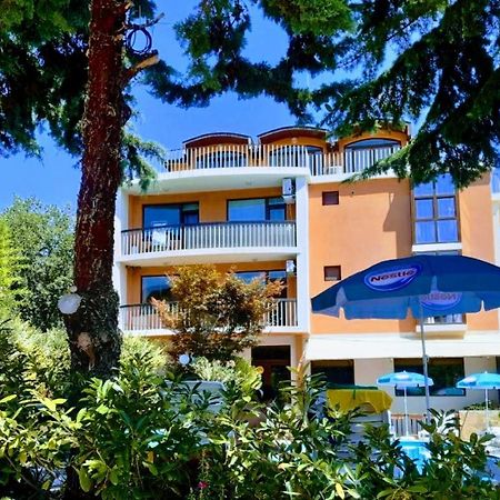 Beach Apartment Rose Golden Sands Exterior foto